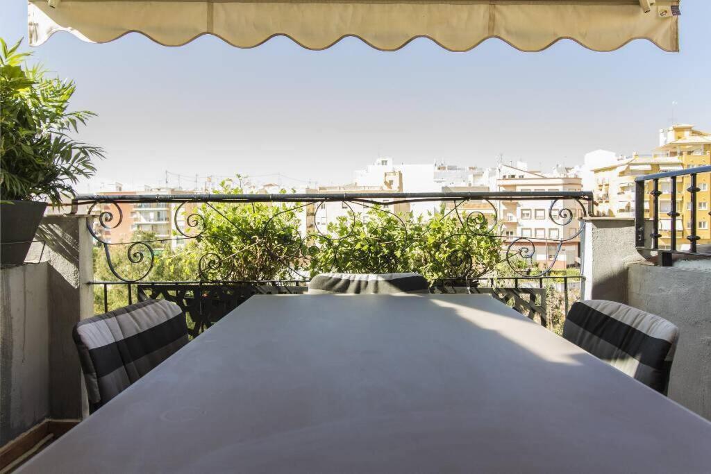 Preciosa Casa En Vilajoyosa Con Vistas Al Mar En Las Casas Colgantes Del Casco Antiguo Villajoyosa Exteriör bild