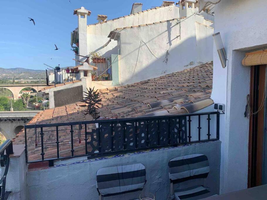 Preciosa Casa En Vilajoyosa Con Vistas Al Mar En Las Casas Colgantes Del Casco Antiguo Villajoyosa Exteriör bild